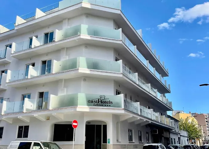 Casthotels Leblon Hotel