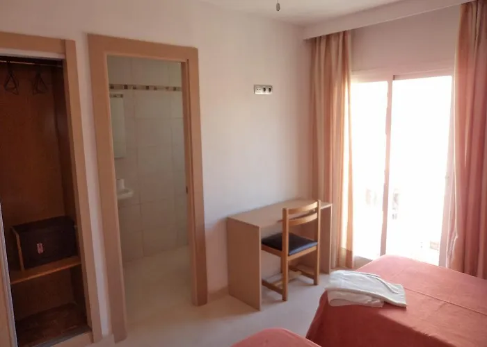 Casthotels Leblon Hotel