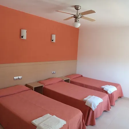 Отель Casthotels Leblon 3*