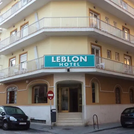 Отель Casthotels Leblon Эл Аренал